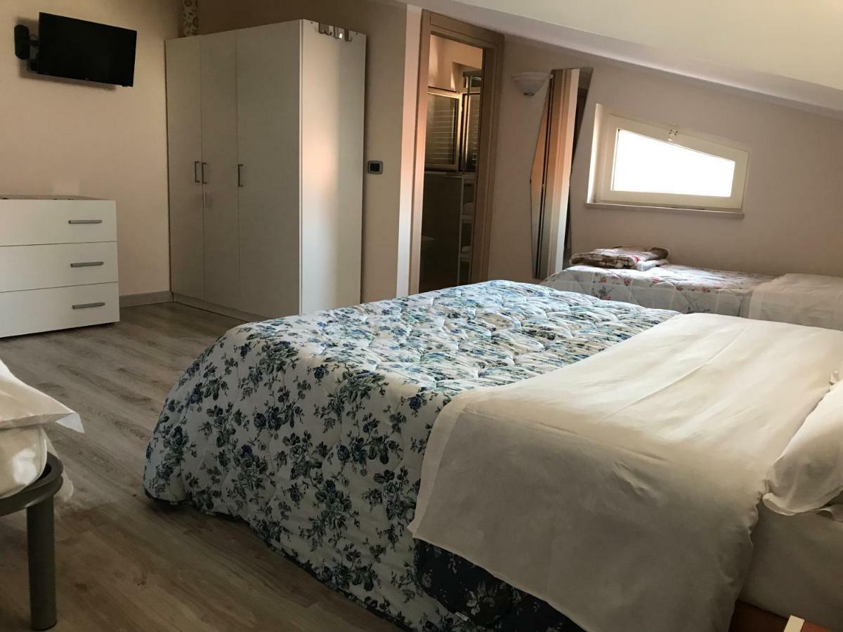 Bed and Breakfast Le Gatte Eboli Exterior foto
